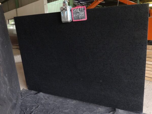New Spike Black Dark Granit Rohtafeln