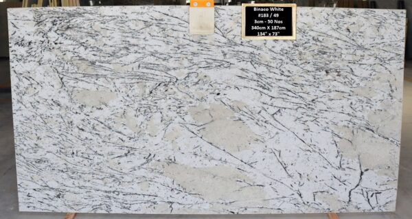 Binaco White Granit Rohtafeln1